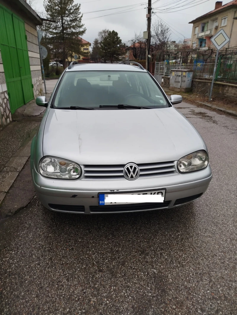 VW Golf, снимка 1 - Автомобили и джипове - 49171219