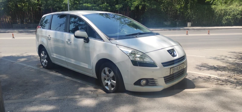 Peugeot 5008 1, 6 VTI 5местен