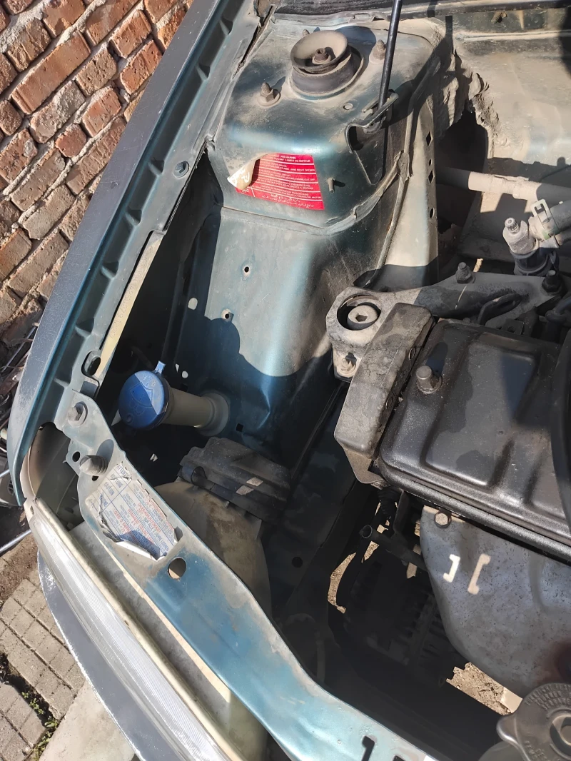 Peugeot 106, снимка 14 - Автомобили и джипове - 52722923