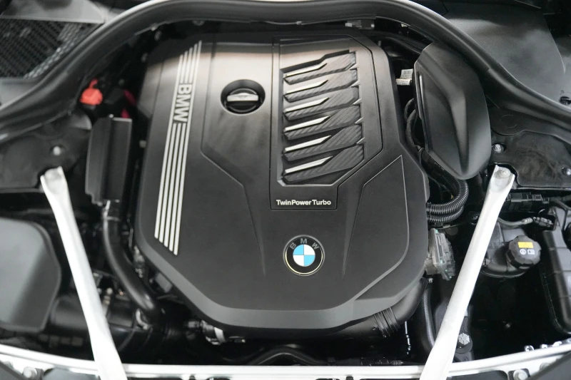 BMW 840 i Gran Coupe M Package Shadow Line, снимка 15 - Автомобили и джипове - 51182436