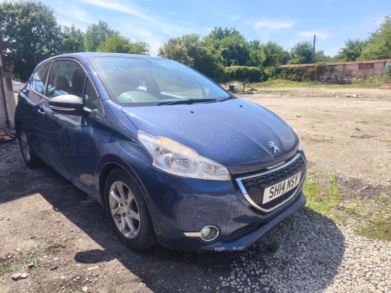 Peugeot 208, снимка 2 - Автомобили и джипове - 53033727