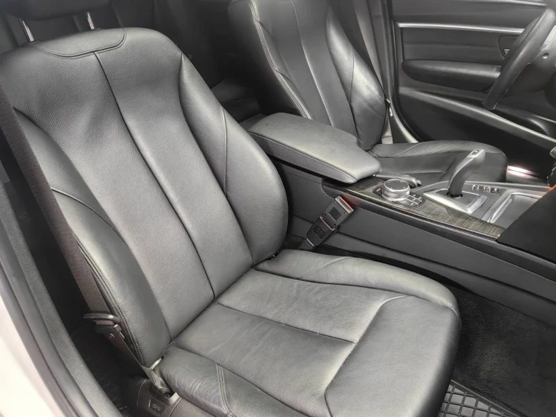 BMW 330 X-DRIVE* M-PACK* B48* STAGE2* CARPLAY* KEYLESS* , снимка 10 - Автомобили и джипове - 51735866