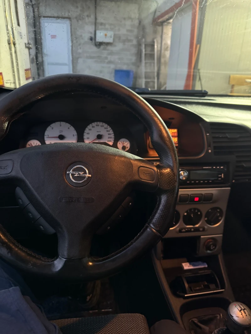 Opel Zafira, снимка 5 - Автомобили и джипове - 52297029