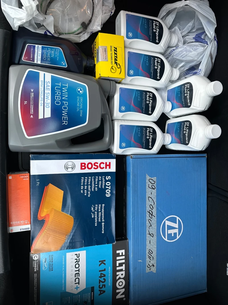 BMW 330 DIGITAL/ПОДГРЕВ/ПАНОРАМА/AMBIENT/HEAD UP/КАМЕРА, снимка 11 - Автомобили и джипове - 53238015