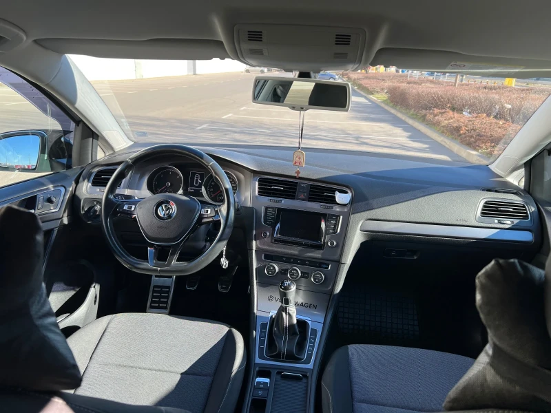 VW Golf 1.6 TDI BLUEMOTION, снимка 10 - Автомобили и джипове - 52927934