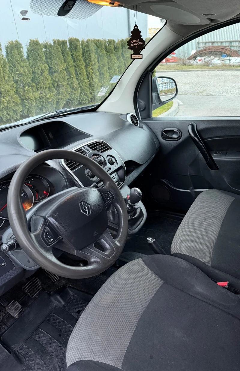 Renault Kangoo, снимка 7 - Автомобили и джипове - 52976827