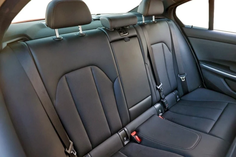 BMW 330, снимка 6 - Автомобили и джипове - 53096317