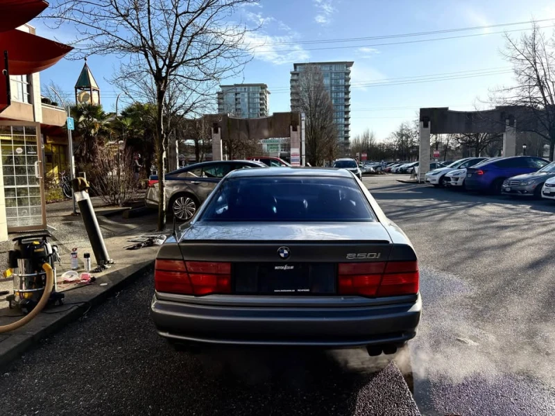 BMW 850 I С РЕГИСТРАЦИЯ & АВТО КРЕДИТ, снимка 3 - Автомобили и джипове - 53526834