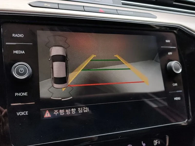 VW Passat Gt(B8) 2.0 Tdi, снимка 15 - Автомобили и джипове - 53414860