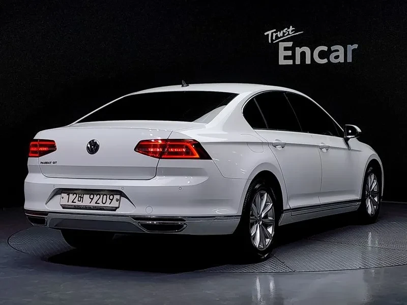 VW Passat Gt(B8) 2.0 Tdi - изображение 2