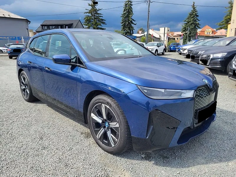 BMW iX xDrive40