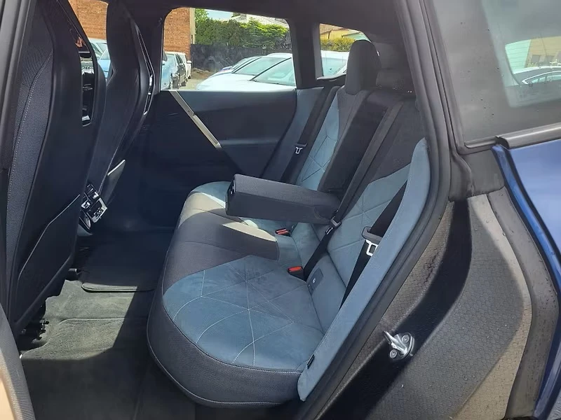 BMW iX xDrive40, снимка 6 - Автомобили и джипове - 54834498