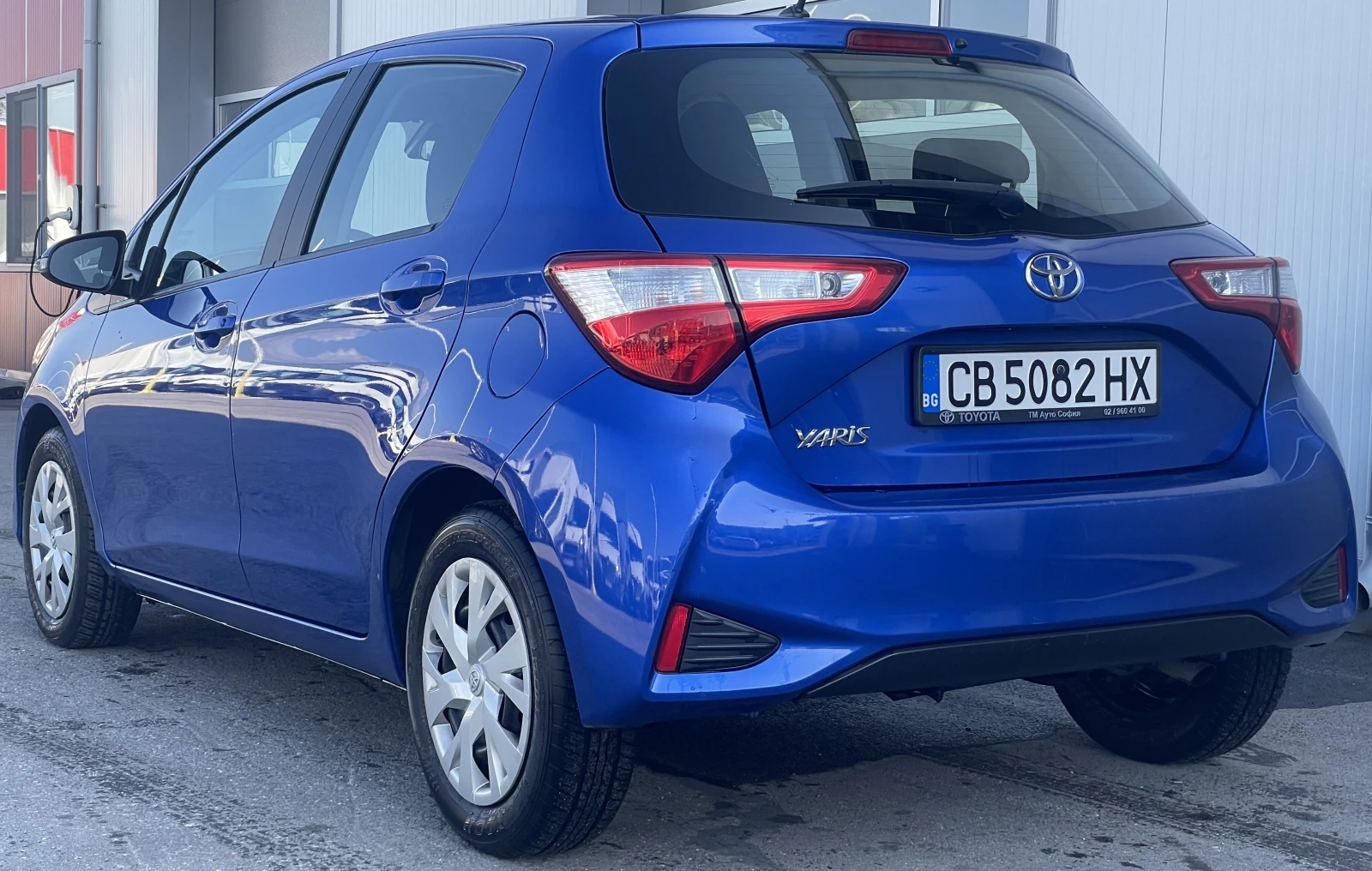 Toyota Yaris 1.5 Гаранционен  - изображение 3