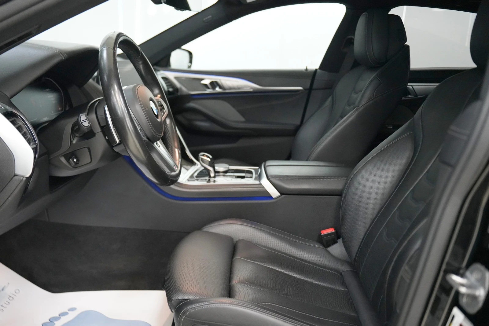 BMW 840 i Gran Coupe M Package Shadow Line - изображение 9