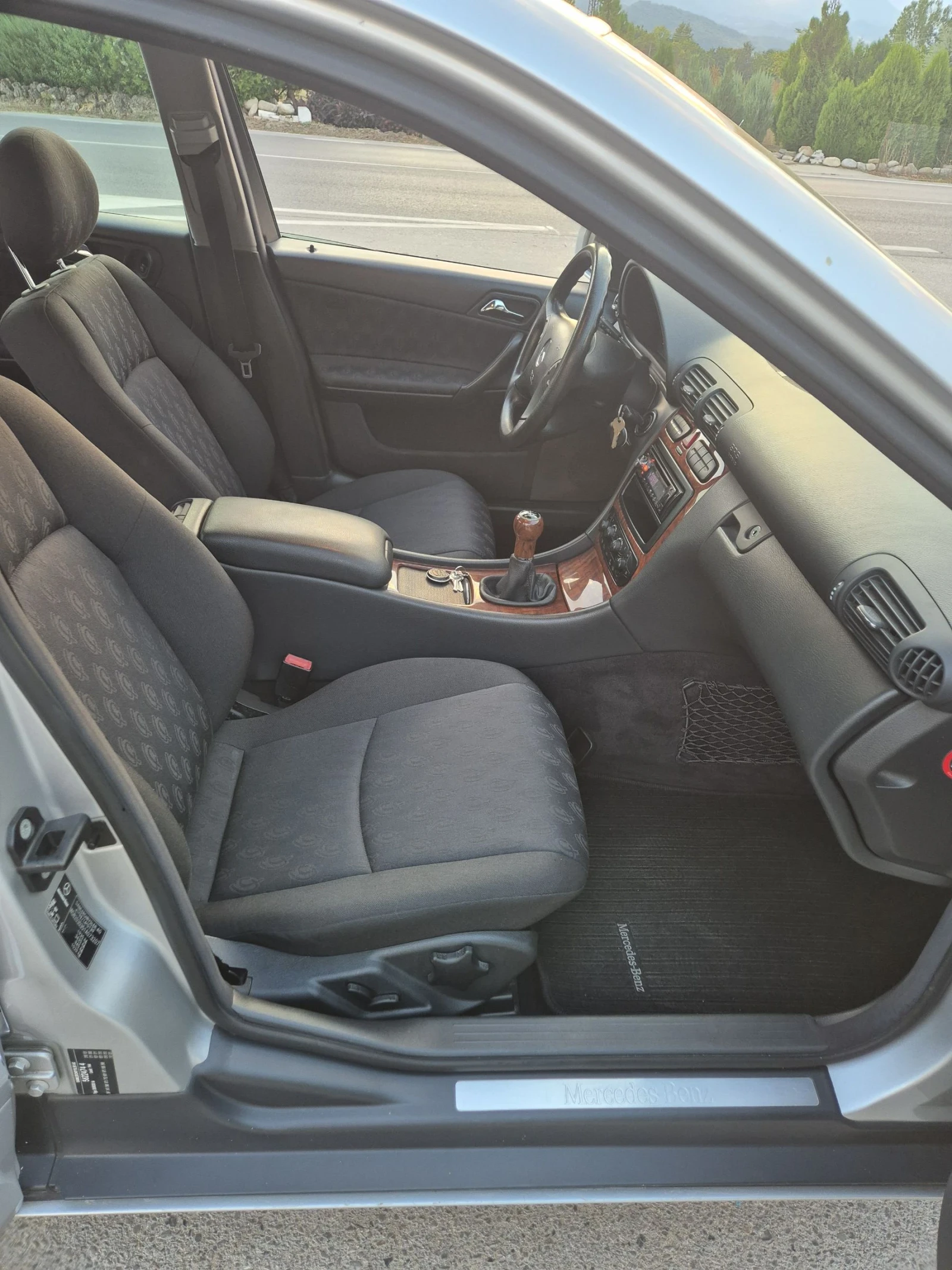 Mercedes-Benz C 180 | Mobile.bg — изображение 13