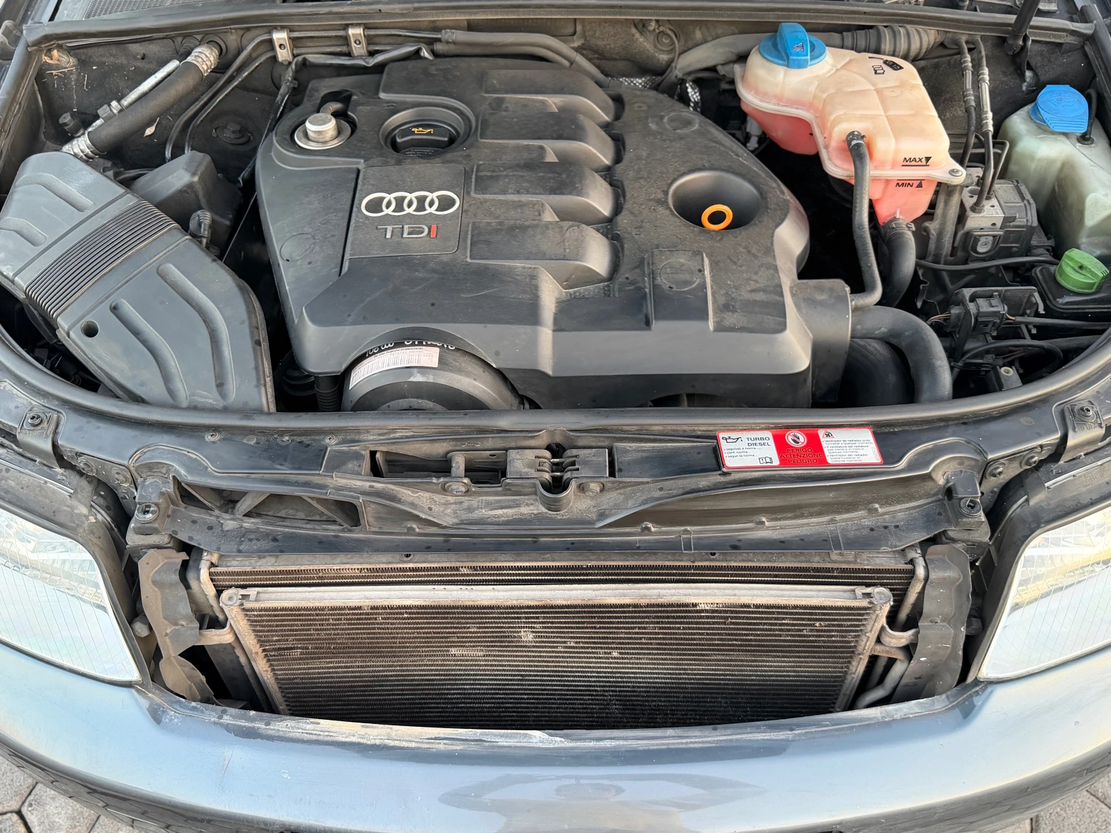 Audi A4 = ИТАЛИЯ= 1.9 TDI-131= 6 СКОРОСТИ= S-LINE= , снимка 8 - Автомобили и джипове - 53559332