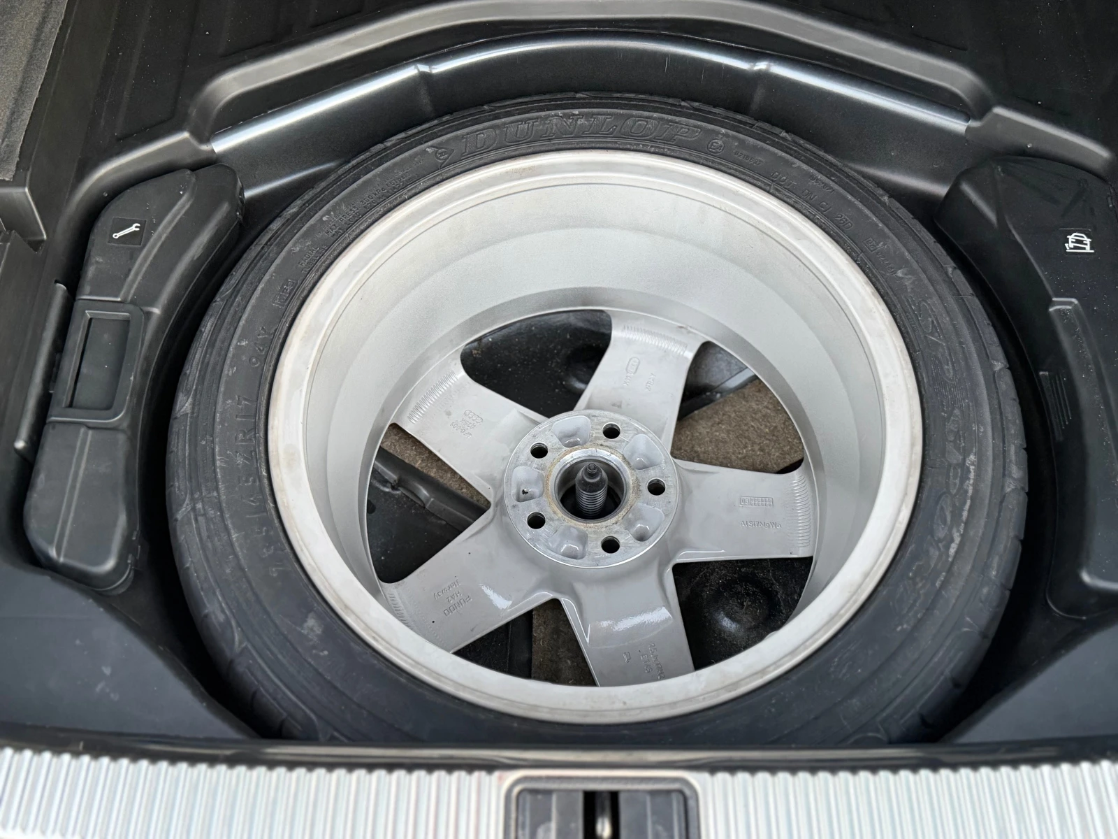Audi A4 = ИТАЛИЯ= 1.9 TDI-131= 6 СКОРОСТИ= S-LINE= , снимка 9 - Автомобили и джипове - 53559332