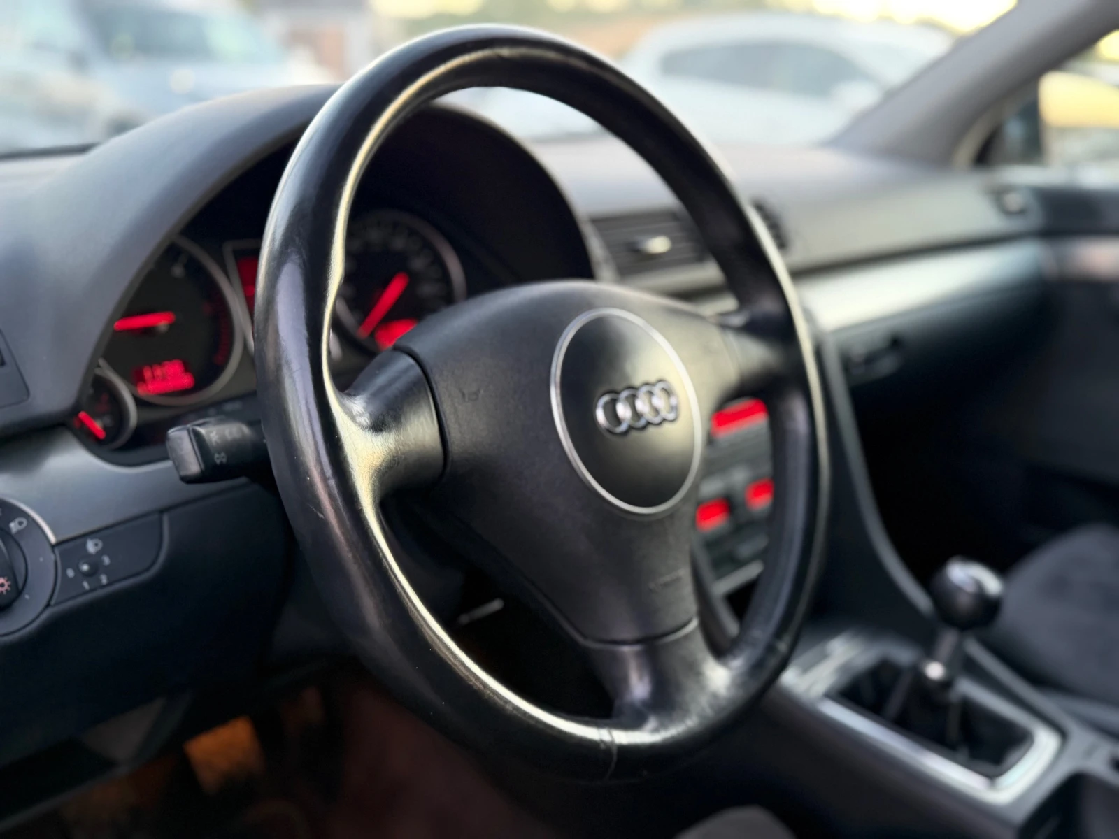 Audi A4 = ИТАЛИЯ= 1.9 TDI-131= 6 СКОРОСТИ= S-LINE= , снимка 15 - Автомобили и джипове - 53559332