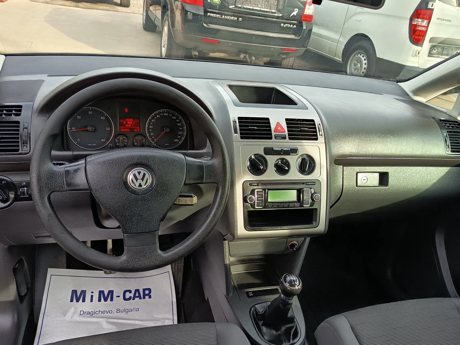 VW Touran 1.9tdi, снимка 11 - Автомобили и джипове - 53712937