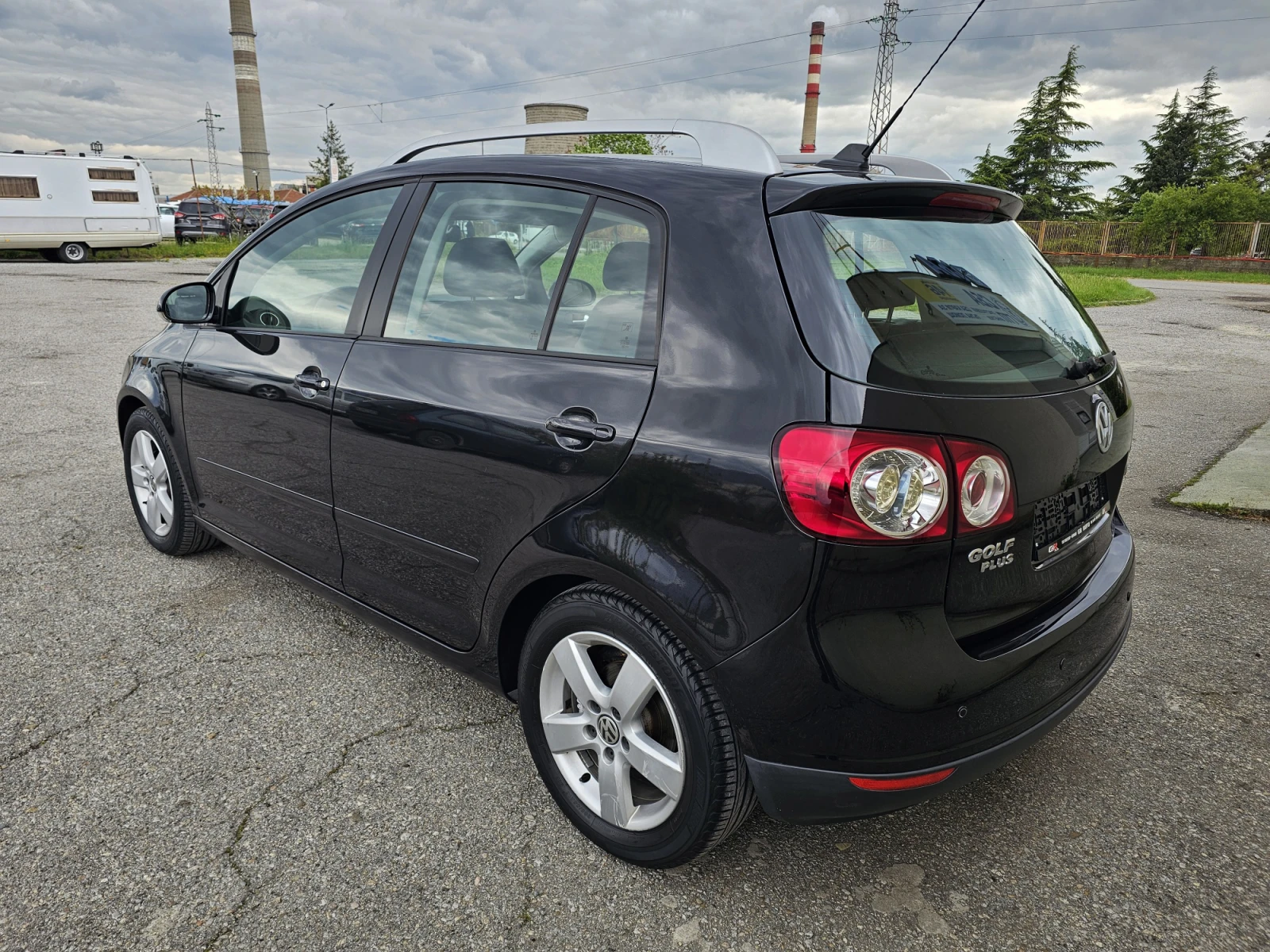 VW Golf Plus 1.9 TDI - 105 к.с., снимка 5 - Автомобили и джипове - 54380048
