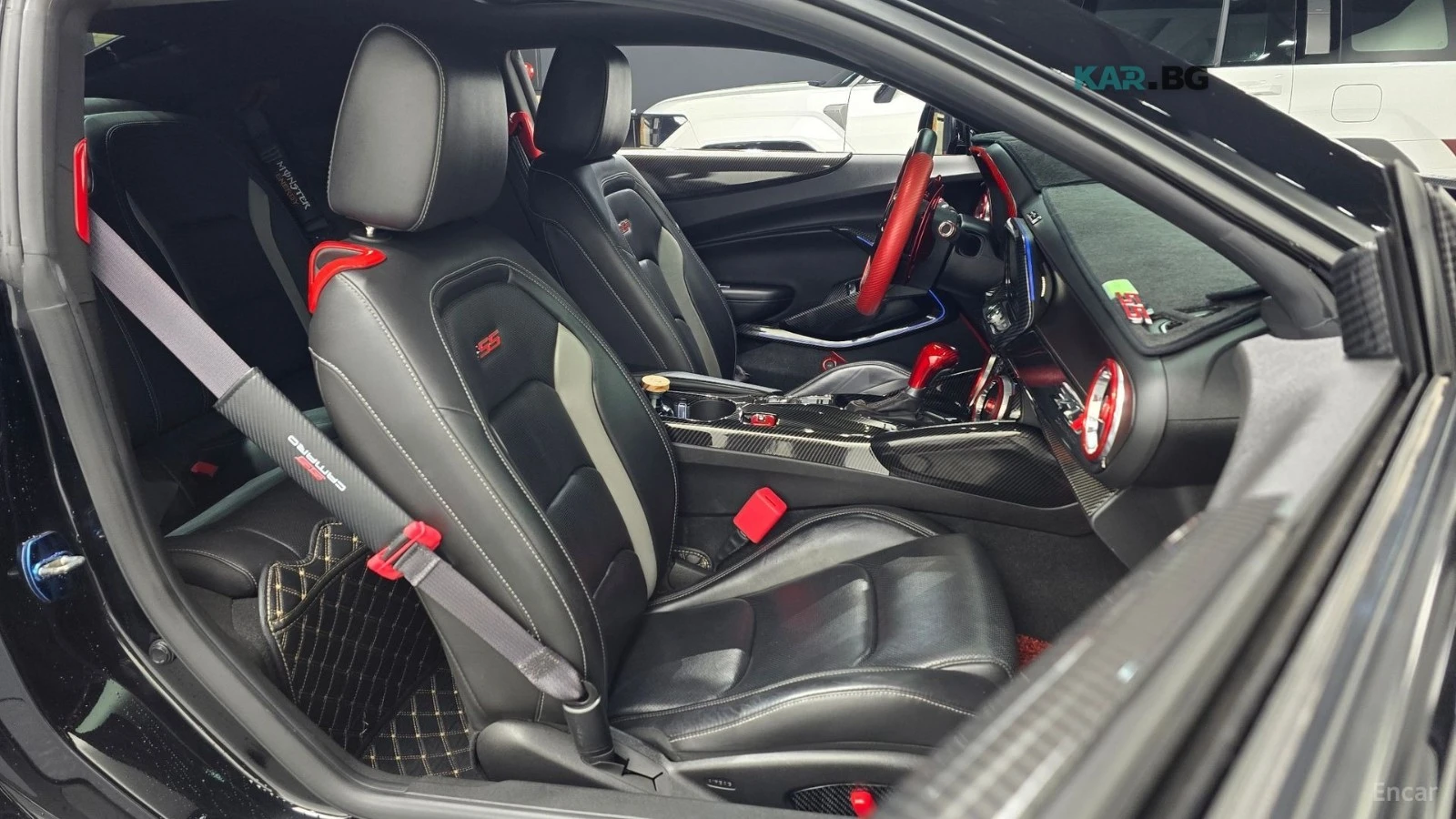Chevrolet Camaro SS 6.2 V8* CARBON* КОЖА* ОБДУХВ* НАВИ* ПАНО, снимка 10 - Автомобили и джипове - 55331868