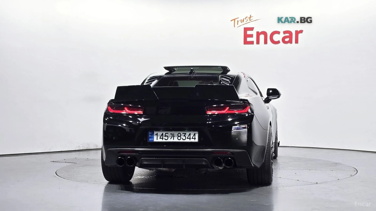 Chevrolet Camaro SS 6.2 V8* CARBON* КОЖА* ОБДУХВ* НАВИ* ПАНО, снимка 4 - Автомобили и джипове - 55331868