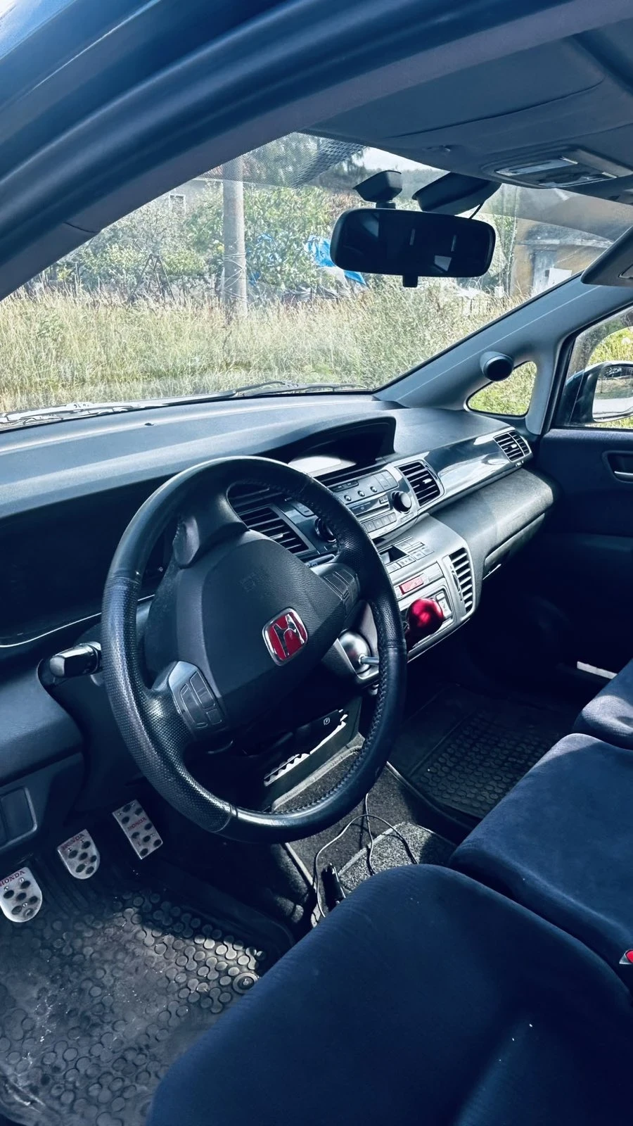 Honda Fr-v, снимка 7 - Автомобили и джипове - 55415846