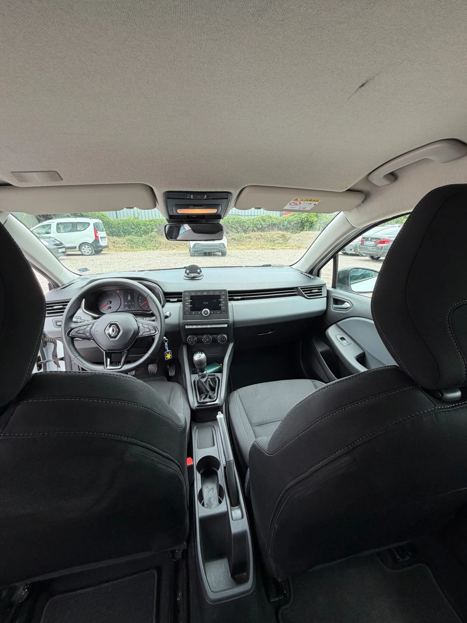 Renault Clio, снимка 11 - Автомобили и джипове - 55539828