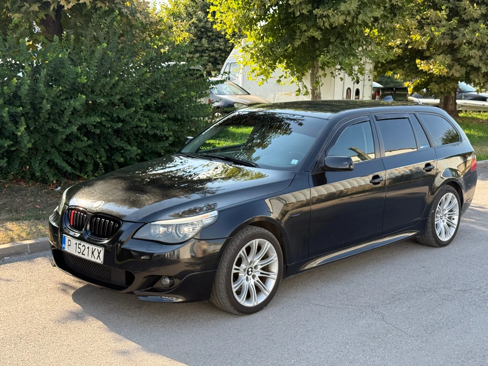 BMW 525