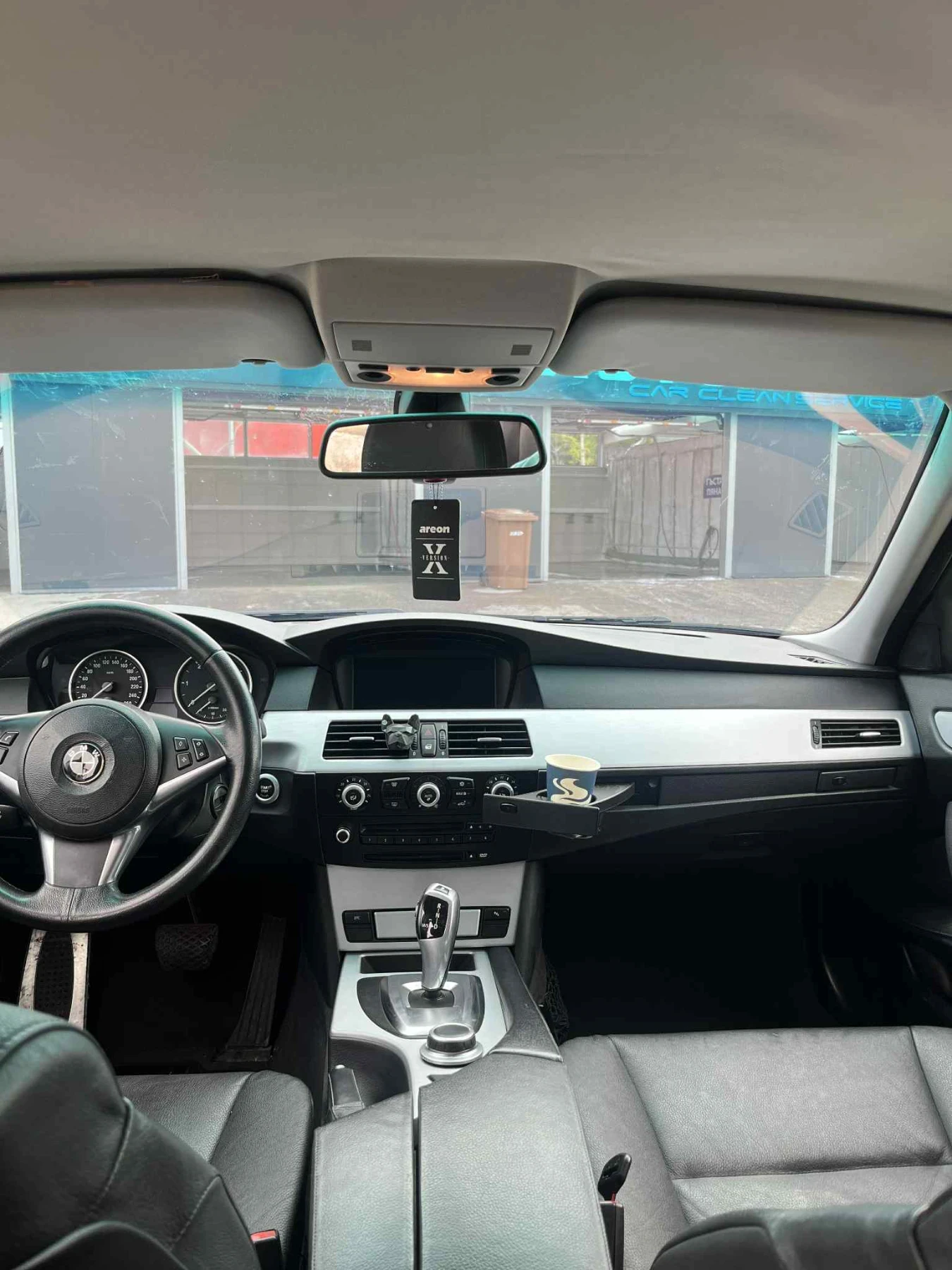 BMW 525, снимка 8 - Автомобили и джипове - 55591320