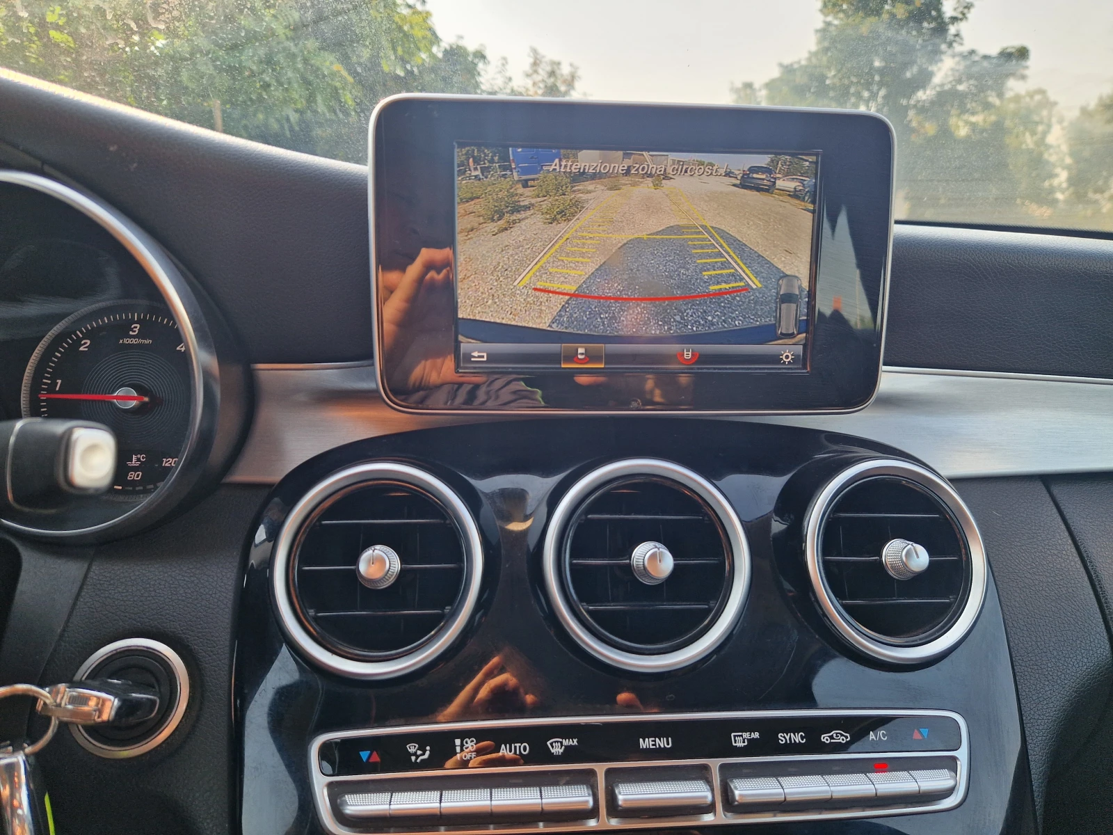 Mercedes-Benz C 220 2.2CDI/170к.с./НАВИГАЦИЯ/КОЖА, снимка 13 - Автомобили и джипове - 55594819