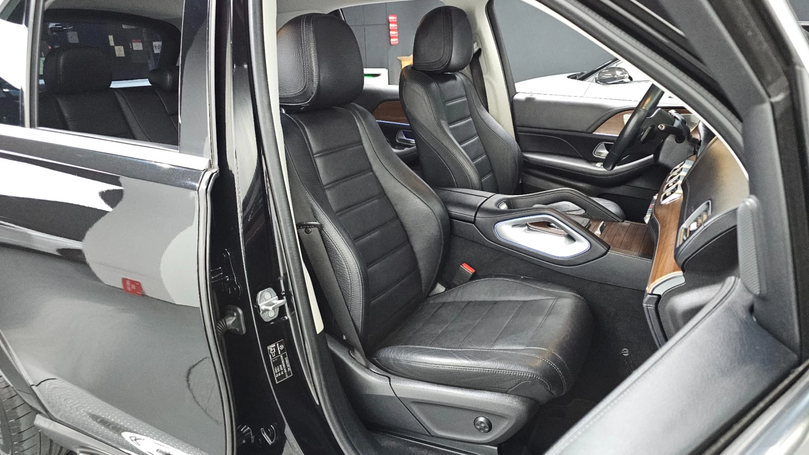 Mercedes-Benz GLE 450 4MATIC, снимка 11 - Автомобили и джипове - 55835551