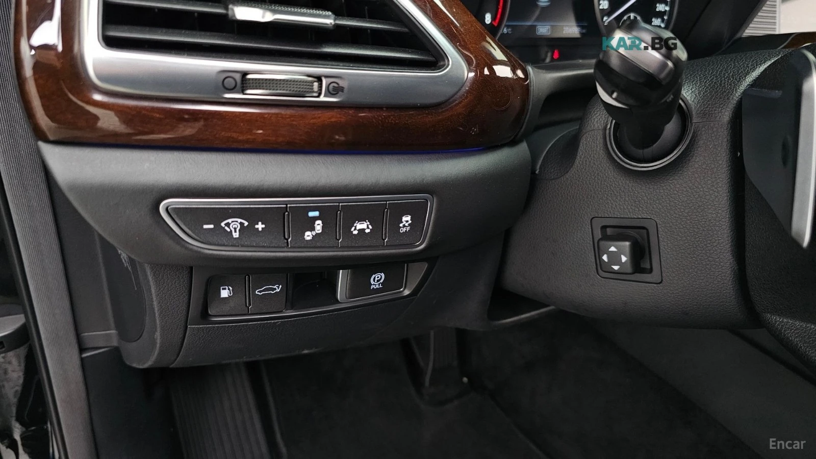 Genesis G90 EQ900* 5.0* AWD* LIMO* PRESTIGE* FULL* TV* 360* HU, снимка 16 - Автомобили и джипове - 55846539