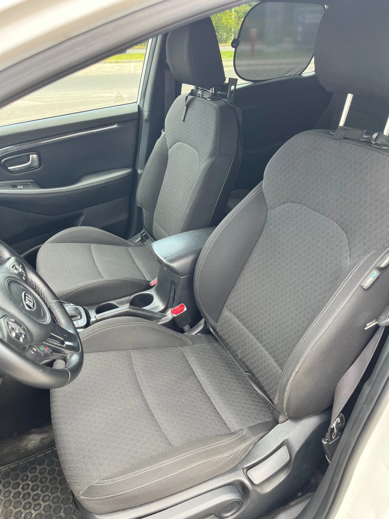 Kia Carens 1.7 CRDi 141 �.�. / 7DCT / 7 ����� / Facelift / �� | Mobile.bg � ����������� 11