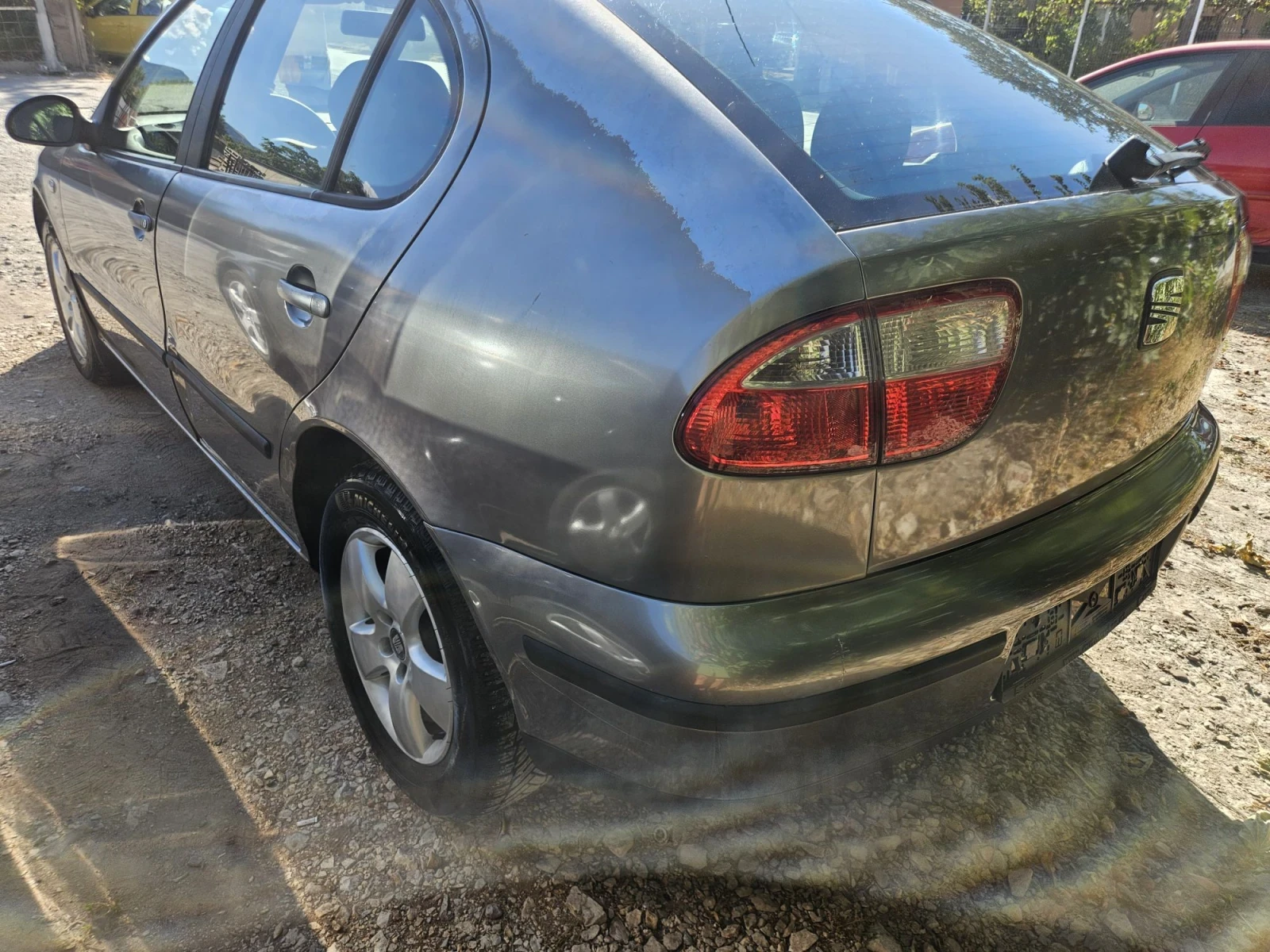 Seat Leon 1.9 TDI 90* Климатроник , снимка 5 - Автомобили и джипове - 56118043