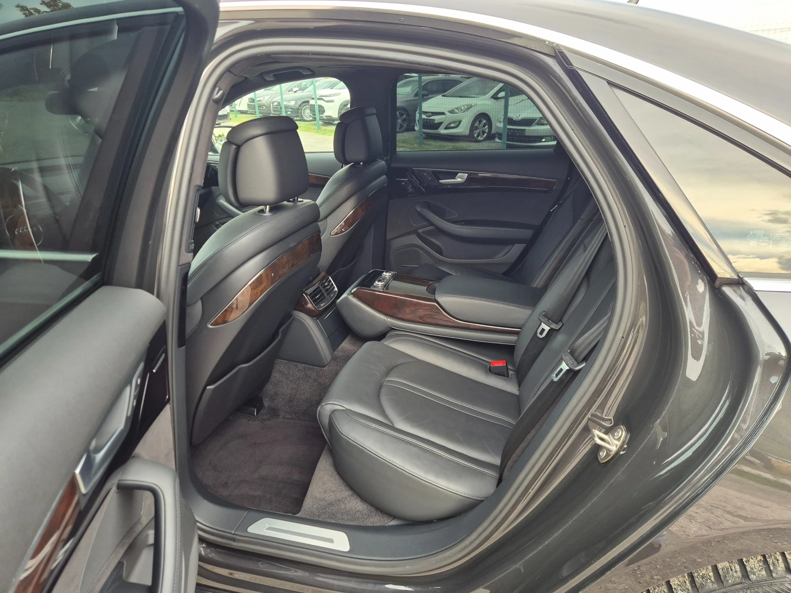 Audi A8 3.0TDI Quattro, снимка 12 - Автомобили и джипове - 56659175