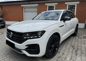 VW Touareg 3.0TDI R-Line