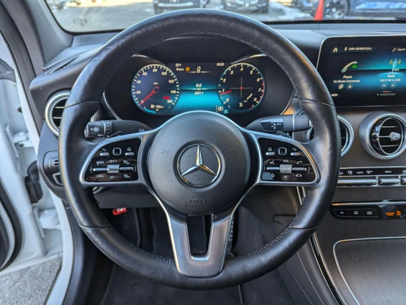 Mercedes-Benz GLC 300 4MATIC/BURMESTER/PANO/NAVI/ПОДГРЕВ/КАМЕРИ, снимка 7 - Автомобили и джипове - 49054679