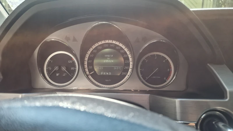 Mercedes-Benz GLK 2.2 .170, снимка 9 - Автомобили и джипове - 51633079