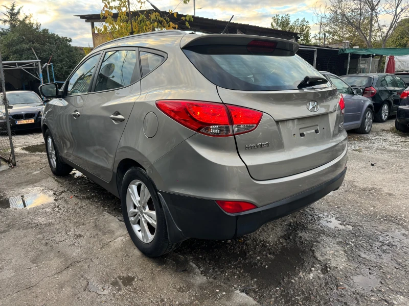 Hyundai IX35 2.0CRDI 136HP 6 SKOROSTI KOJA KLIMA FACE 2013G EU5, снимка 5 - Автомобили и джипове - 52441822