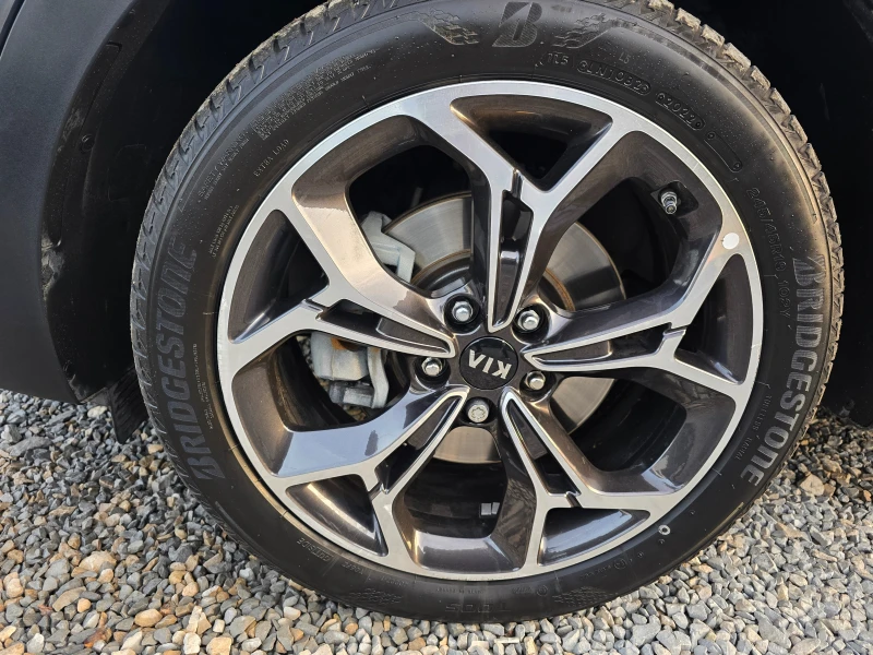 Kia Sportage 1.6GRDI-Mild-Hibryd-GT-LINE-4Х4-АВТОМАТИК, снимка 16 - Автомобили и джипове - 52848259