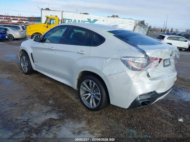 BMW X6 3.5i* M-Pack* Harman Kardon* Уникат, снимка 6 - Автомобили и джипове - 53440728