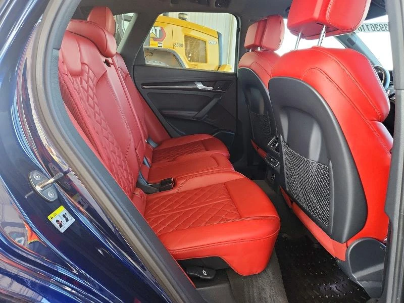 Audi SQ5 PREMIUM PLUS / DIGITAL / ЛИЗИНГ, снимка 10 - Автомобили и джипове - 55696291