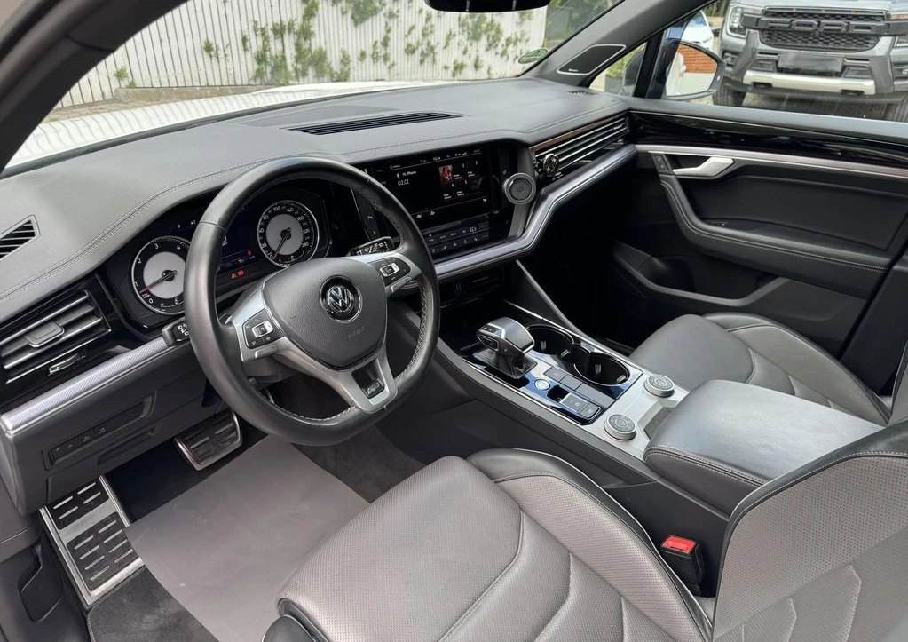 VW Touareg 3.0TDI R-Line - изображение 8