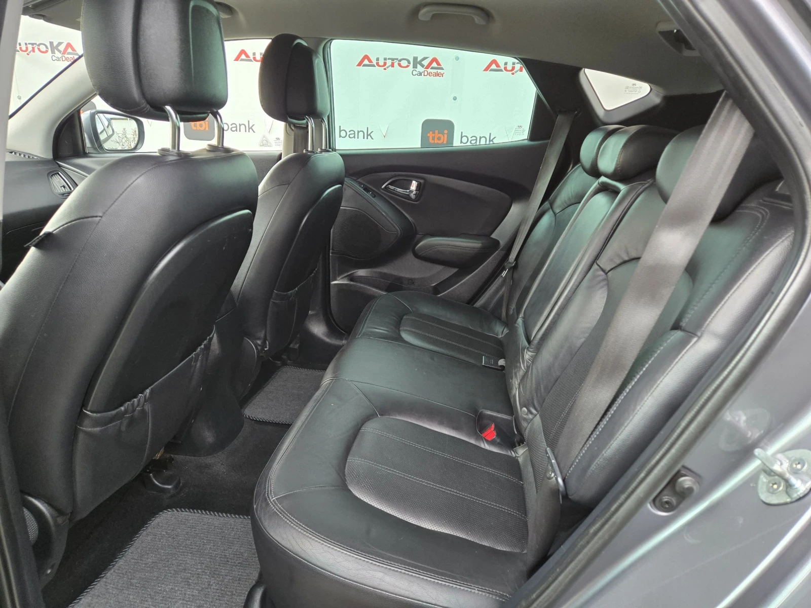 Hyundai IX35 2.0CRDI-184кс= АВТОМАТ= 4Х4= KEYLESS= ПОДГРЕВ= FUL - изображение 9