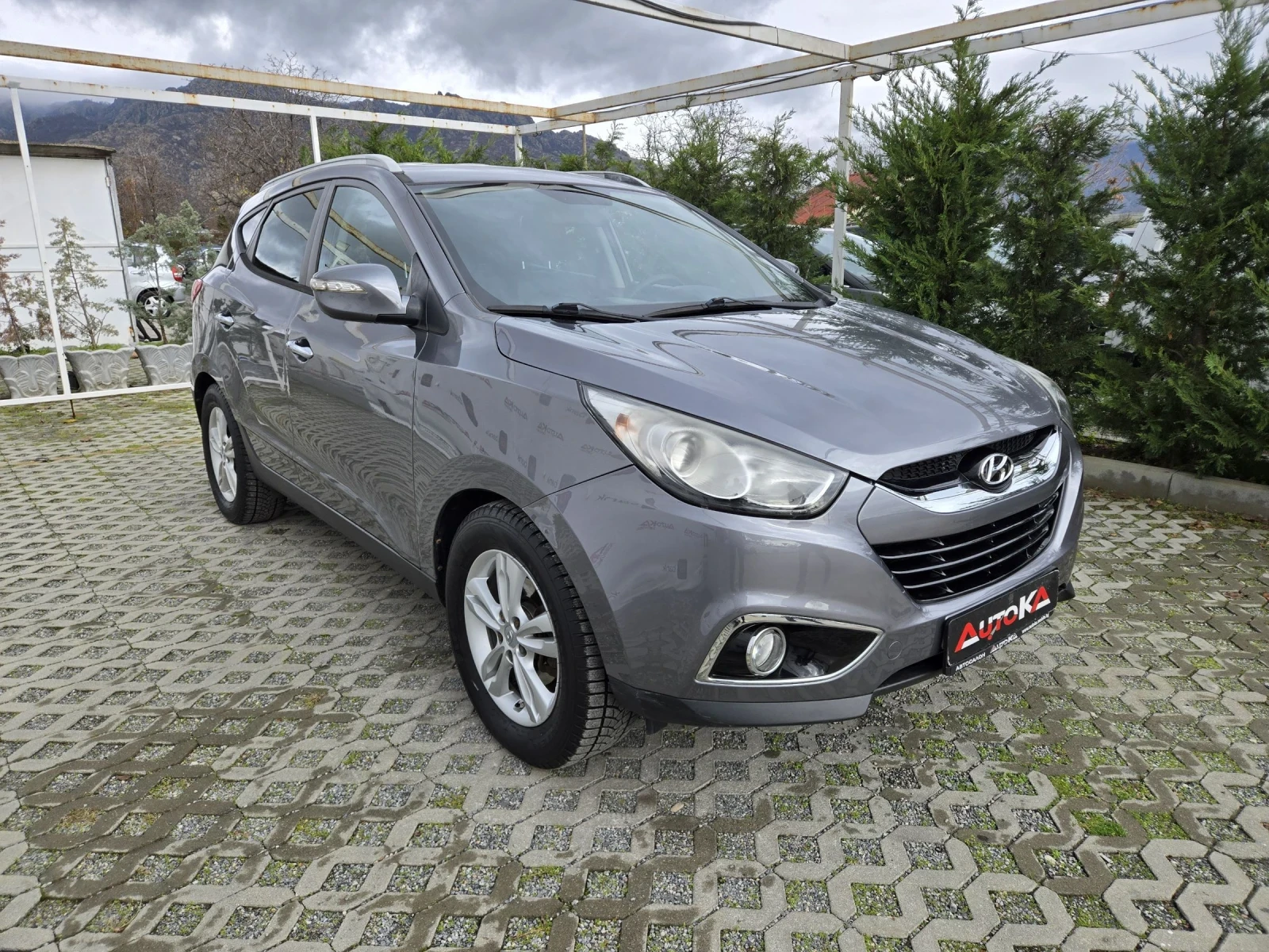 Hyundai IX35 2.0CRDI-184кс= АВТОМАТ= 4Х4= KEYLESS= ПОДГРЕВ= FUL - изображение 2