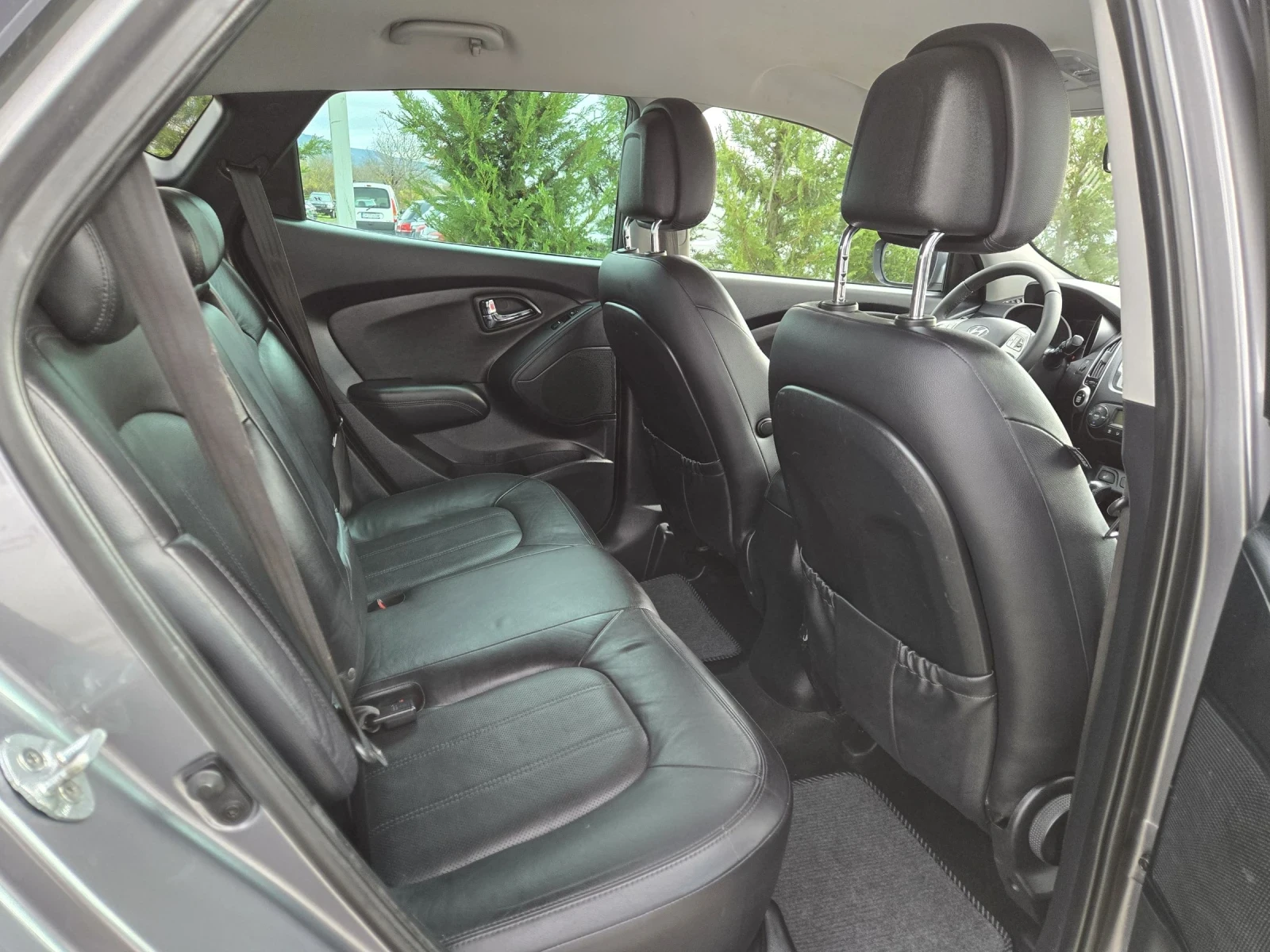 Hyundai IX35 2.0CRDI-184��= �������= 4�4= KEYLESS= �������= FUL | Mobile.bg � ����������� 14