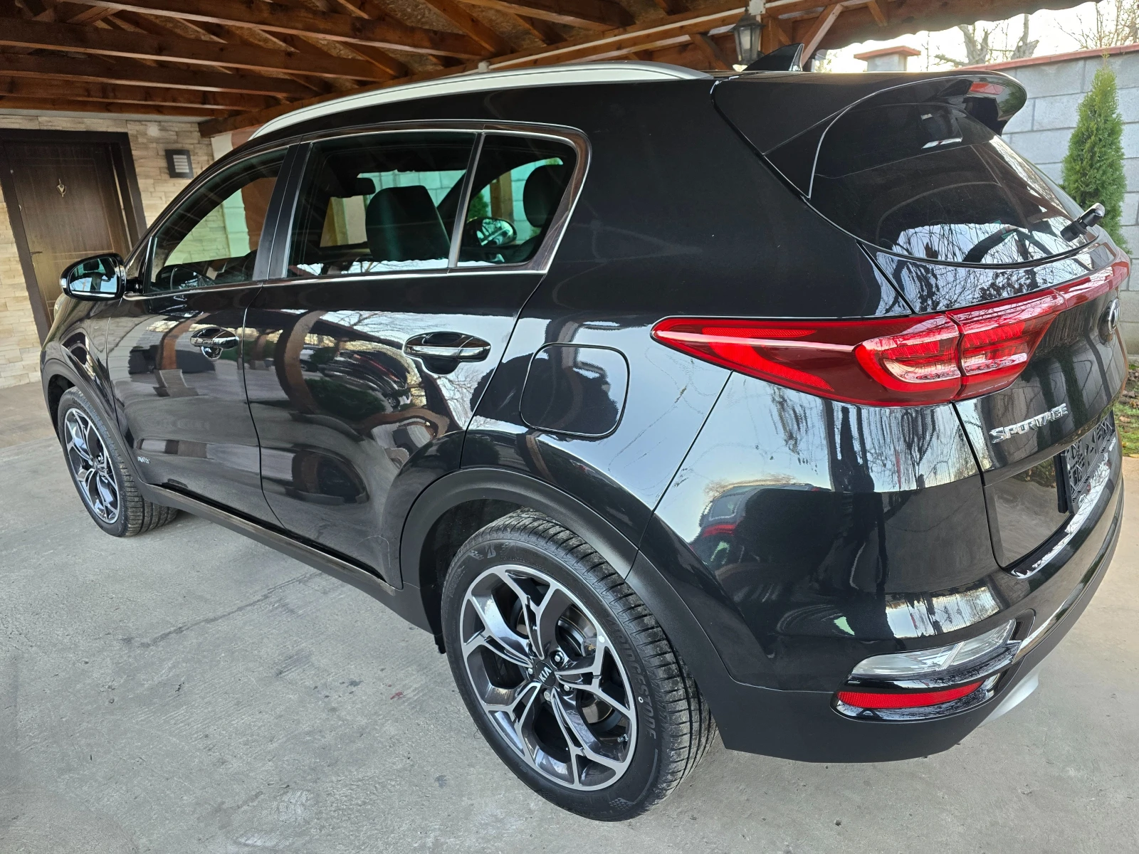 Kia Sportage 1.6GRDI-Mild-Hibryd-GT-LINE-4Х4-АВТОМАТИК - изображение 3