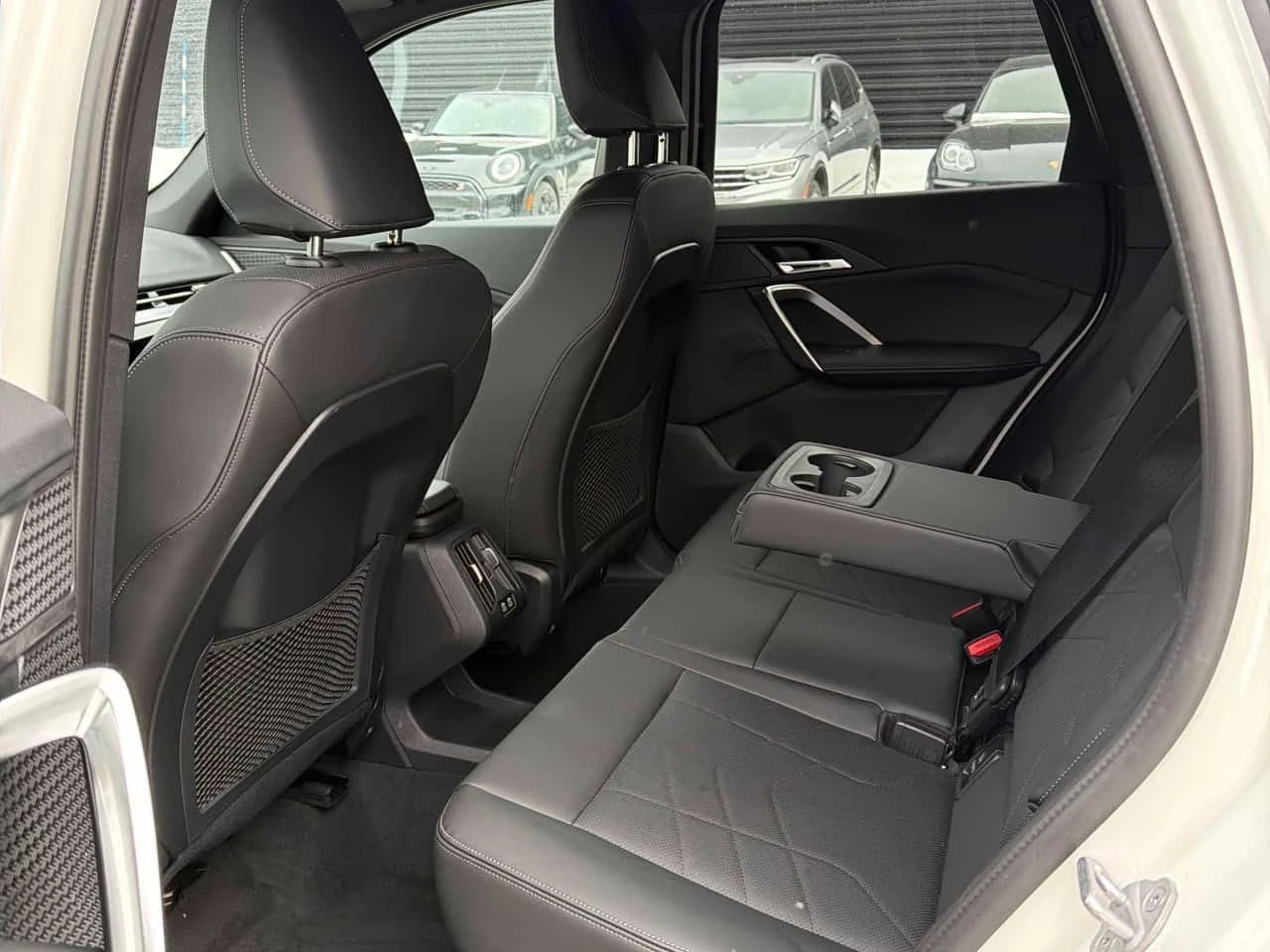 BMW X1  | xDrive28i | CARFAX | ПОДГРЕВИ | ДВА КЛЮЧА | , снимка 14 - Автомобили и джипове - 53958429