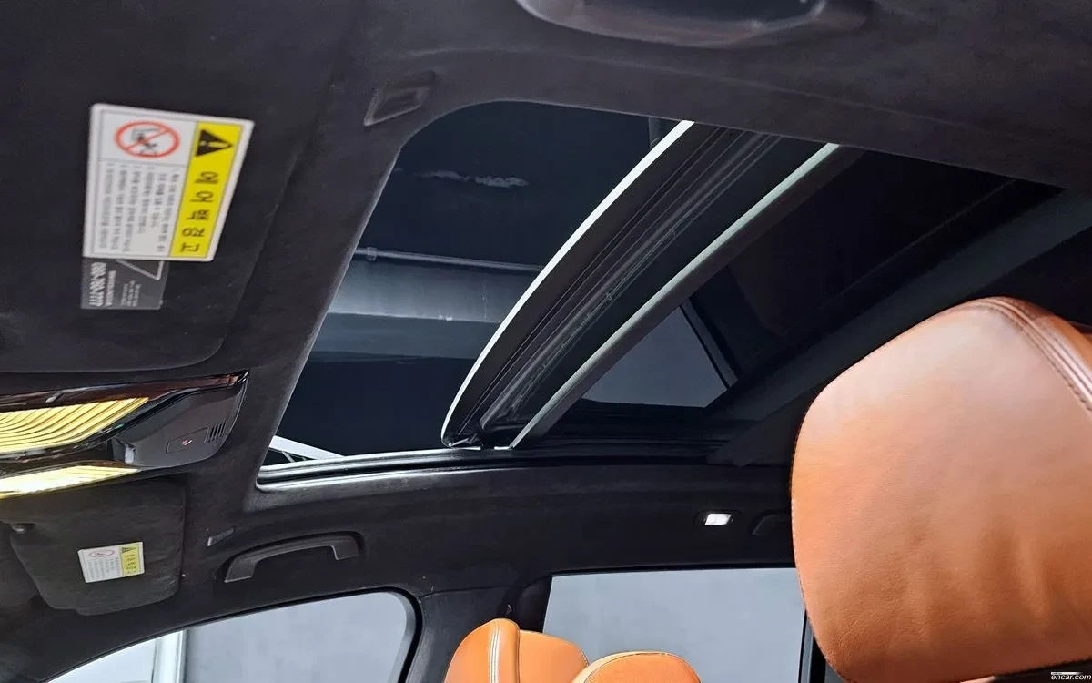 BMW X7 XDRIVE M PACK| LASER| DISTRONIC| TV| ALCANTARA| HU, снимка 12 - Автомобили и джипове - 54115455